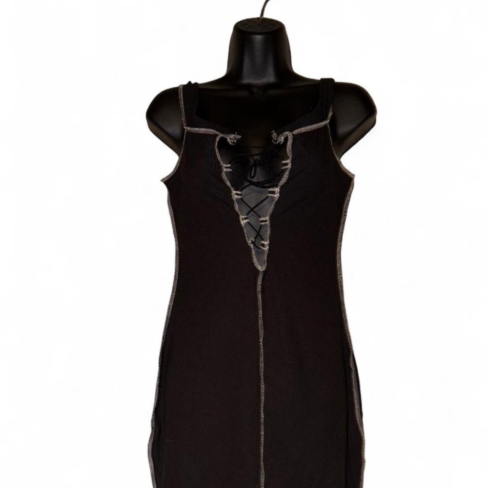 SHEIN Ribbed Knit Top in Dark Gray